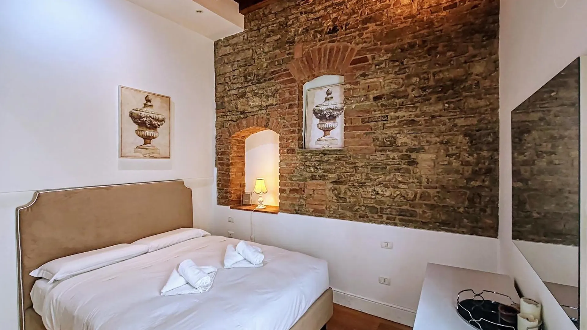 Borgo San Jacopo Superior By 360Rentals Florence Apartment